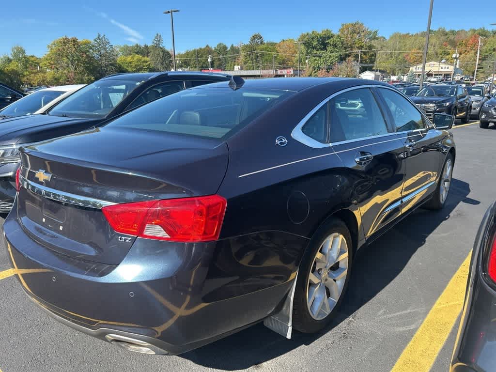 Thumbnail: 2014 Chevrolet Impala - 3