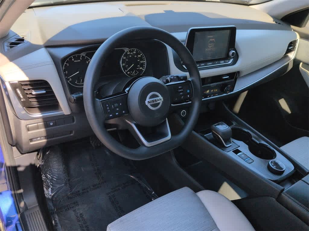 Thumbnail: 2021 Nissan Rogue - 10