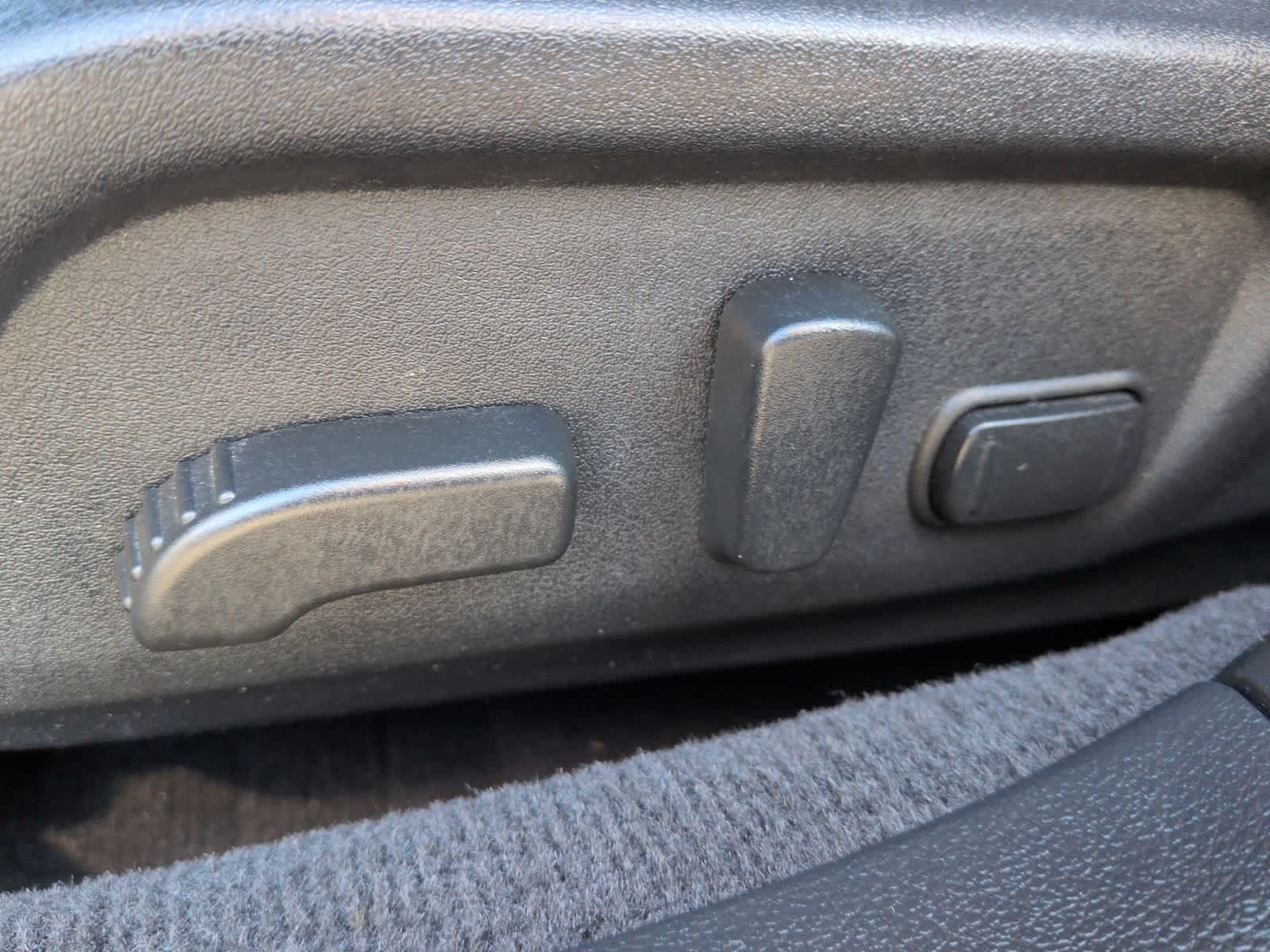 Thumbnail: 2018 Subaru Outback - 18