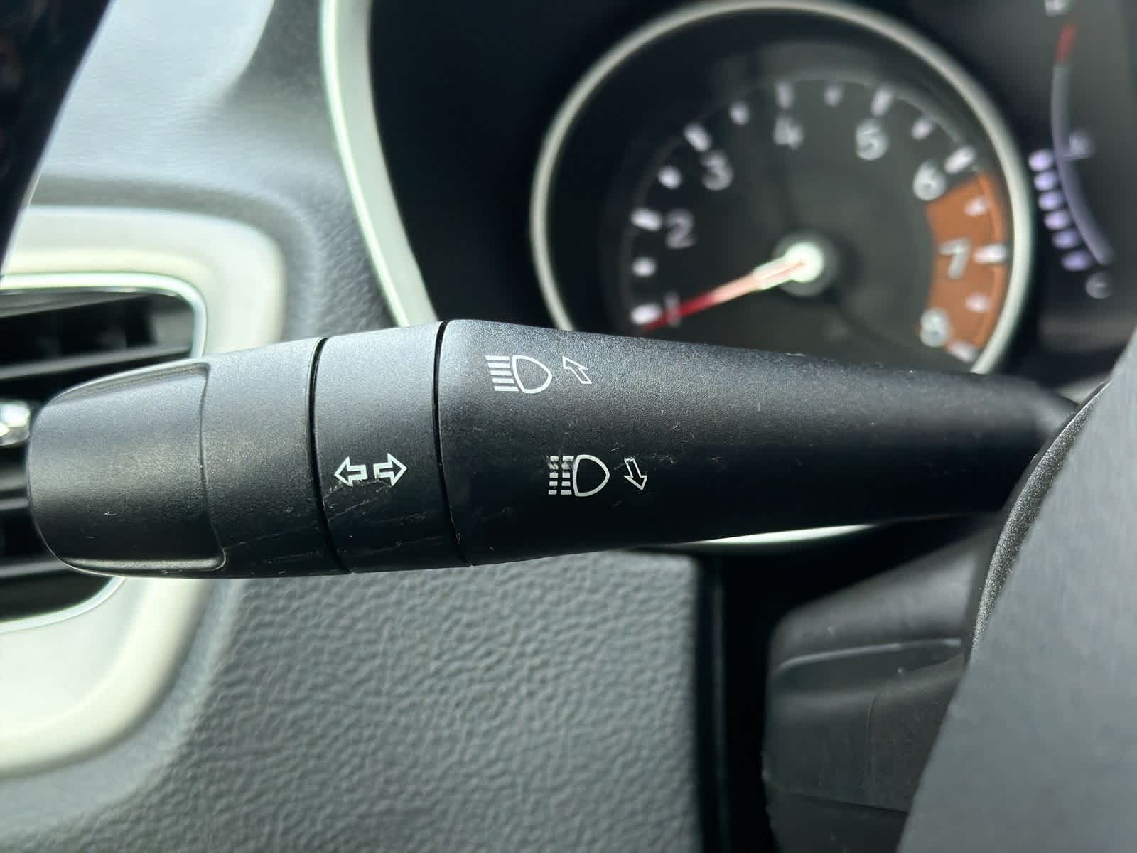 Thumbnail: 2020 Jeep Compass - 27