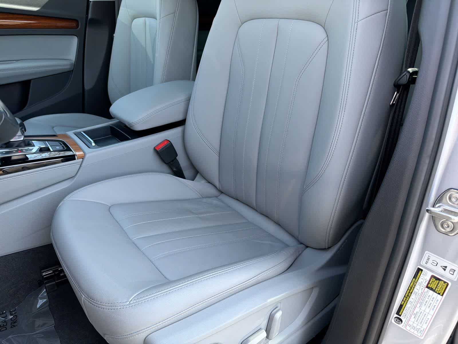 Thumbnail: 2022 Audi Q5 - 17