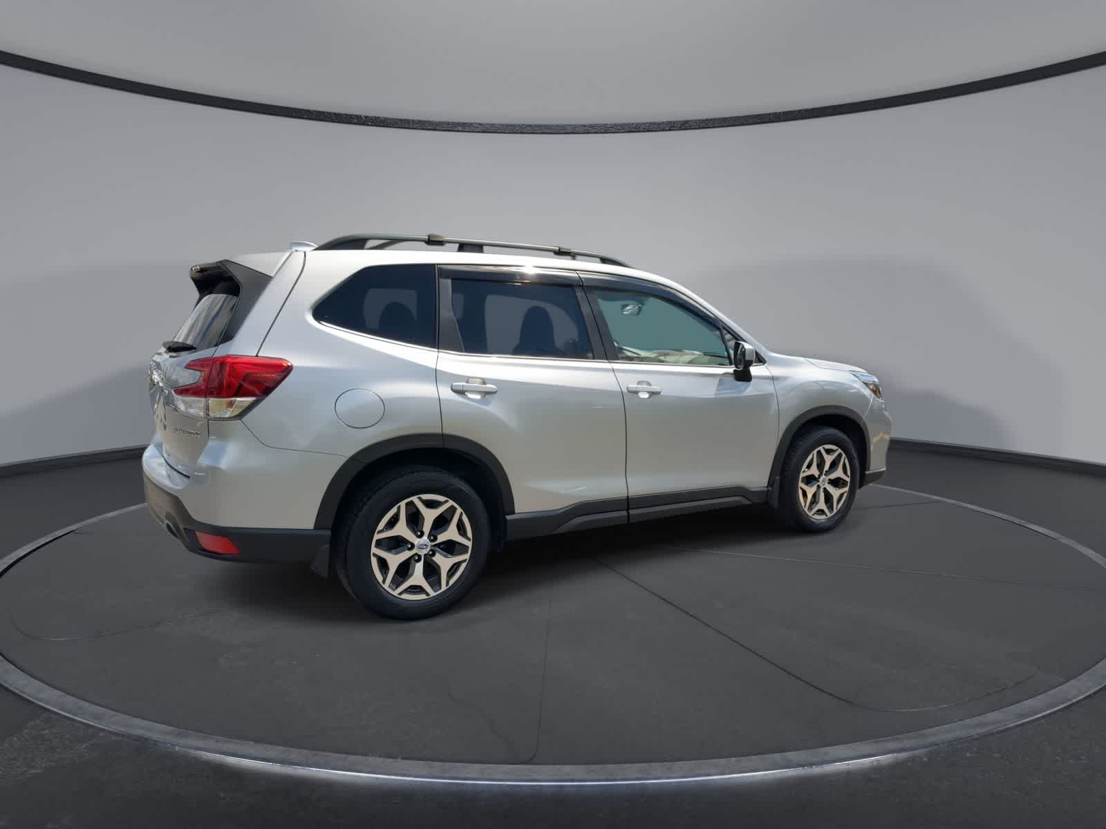 Thumbnail: 2020 Subaru Forester - 8