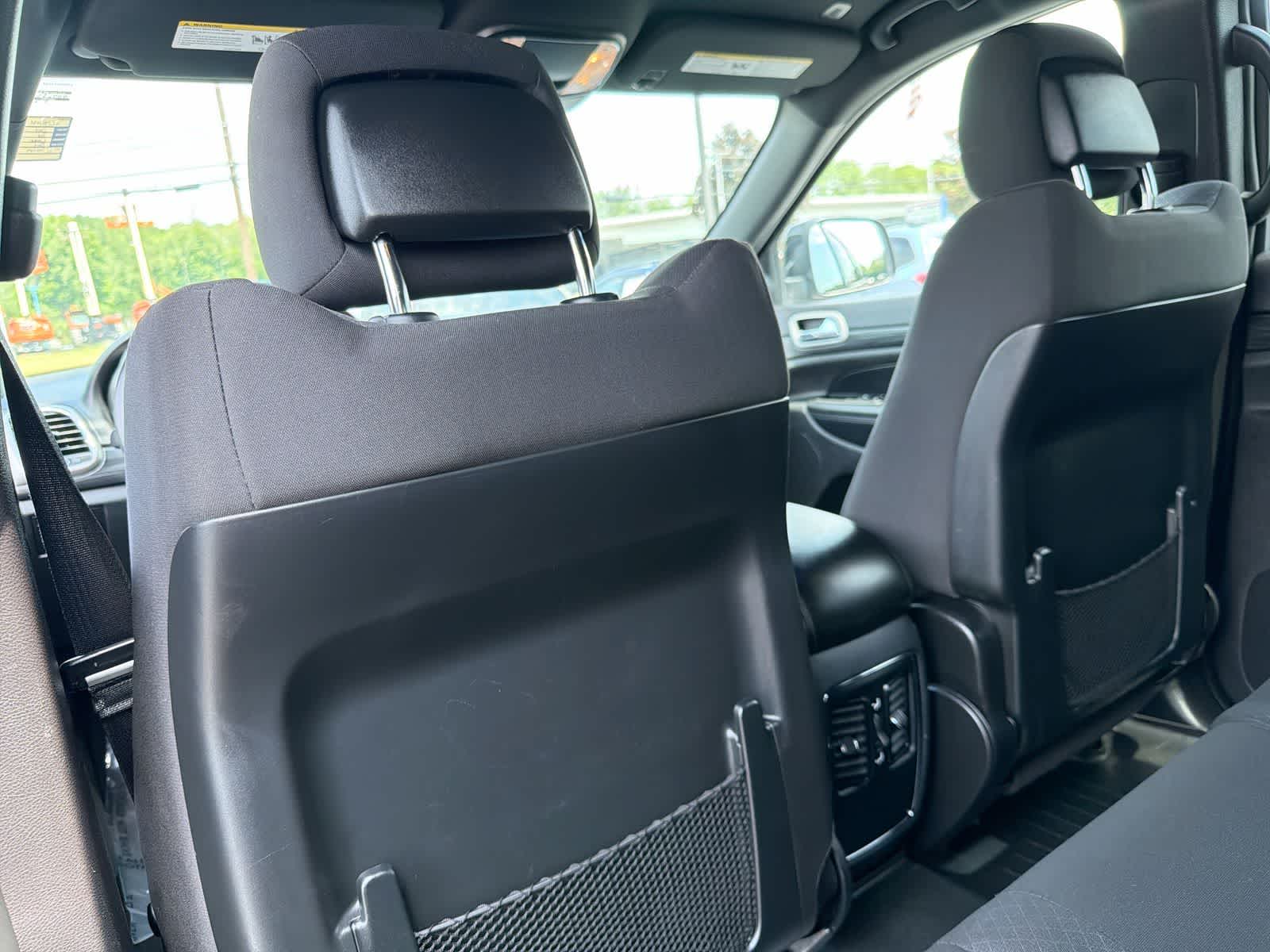 Thumbnail: 2020 Jeep Grand Cherokee - 19