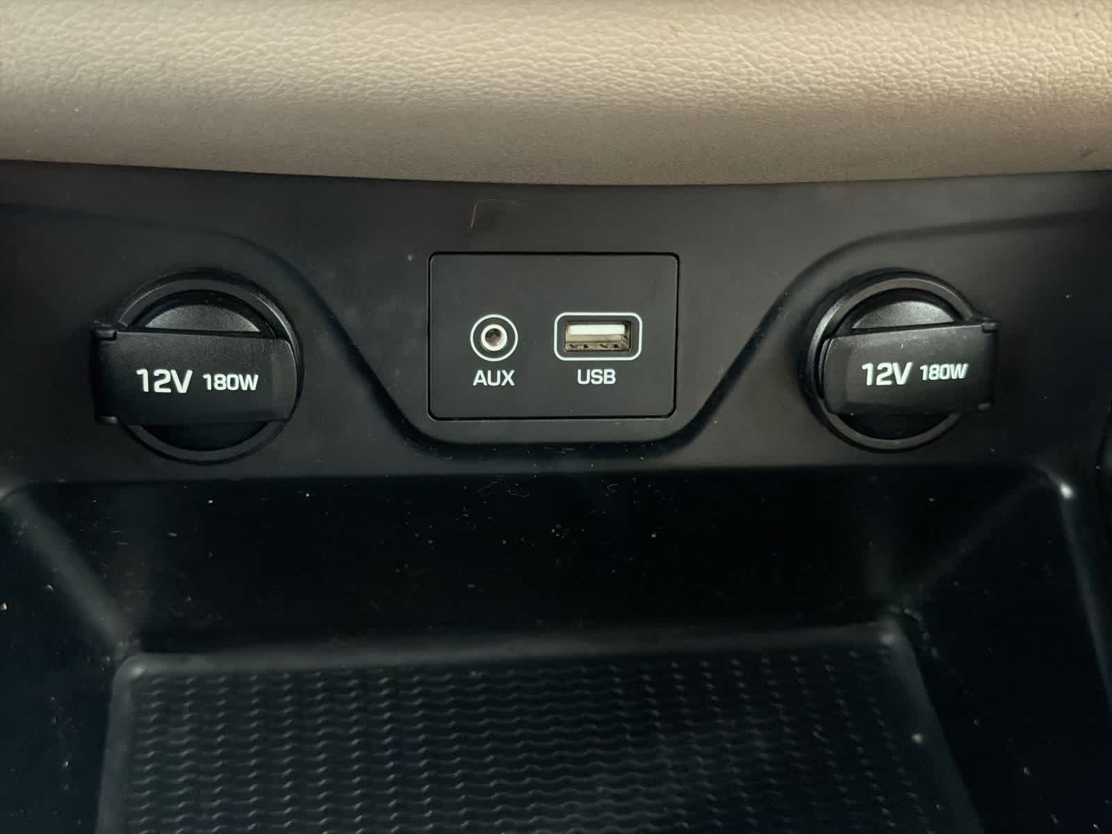 Thumbnail: 2017 Hyundai Tucson - 31