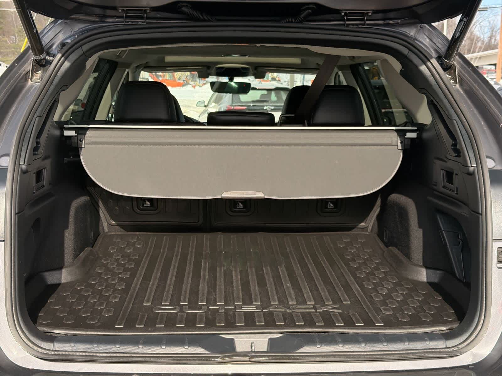 Thumbnail: 2022 Subaru Outback - 37