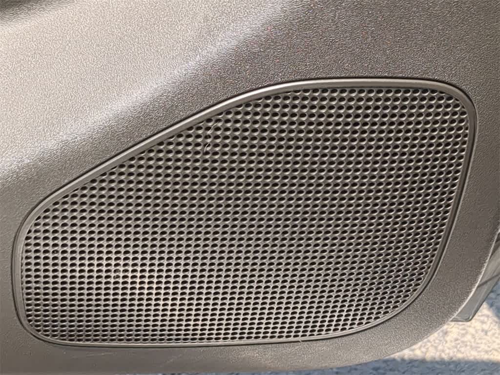 2014 Nissan Frontier SV 29