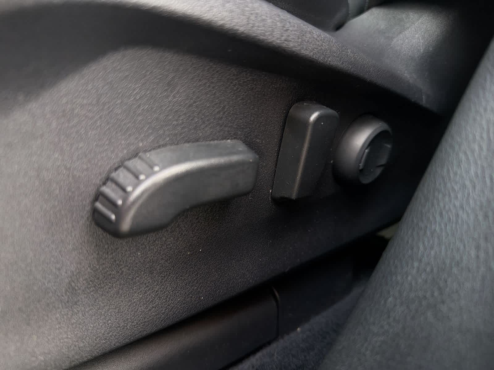 Thumbnail: 2022 Subaru Ascent - 18