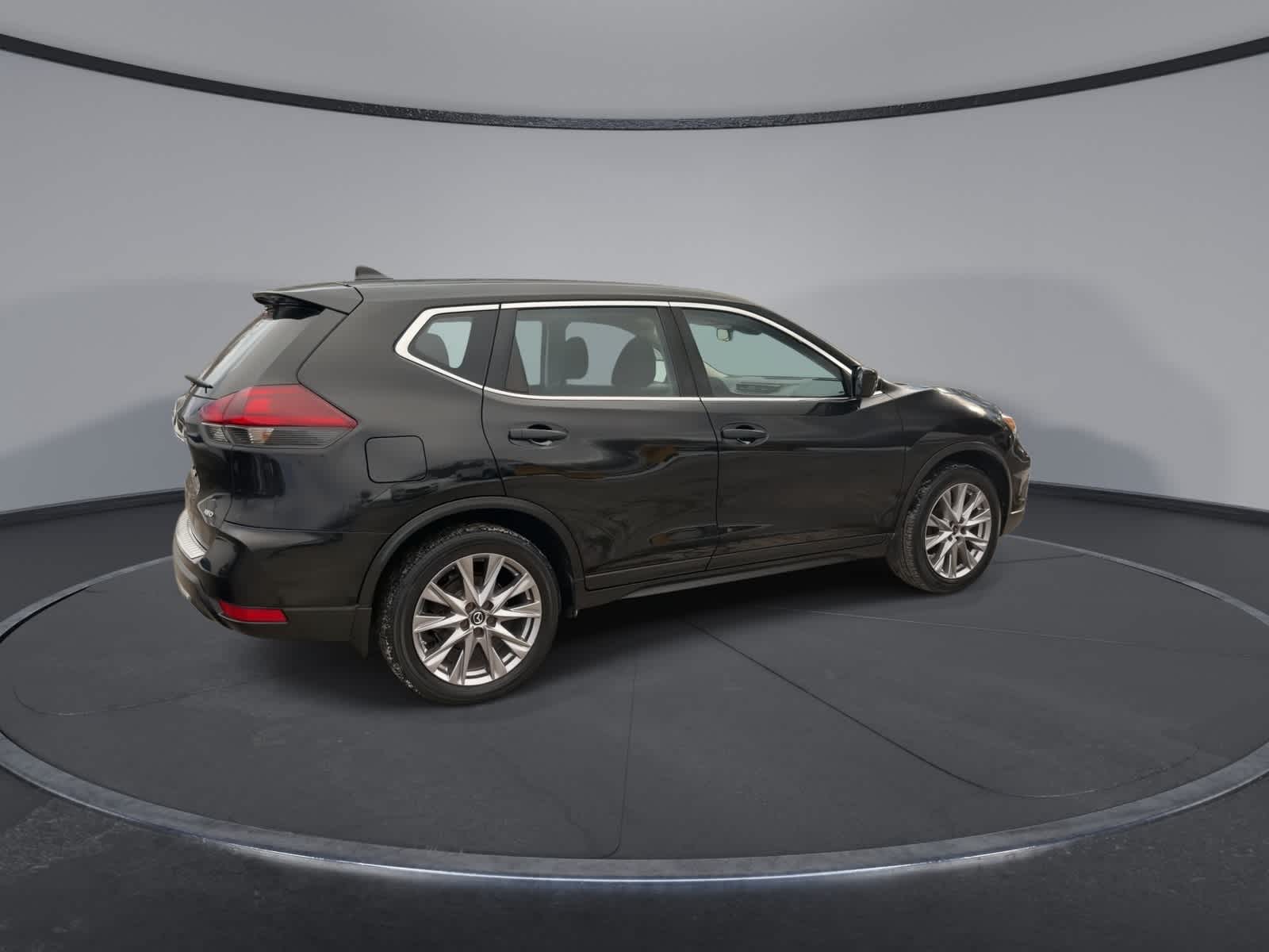 Thumbnail: 2019 Nissan Rogue - 8