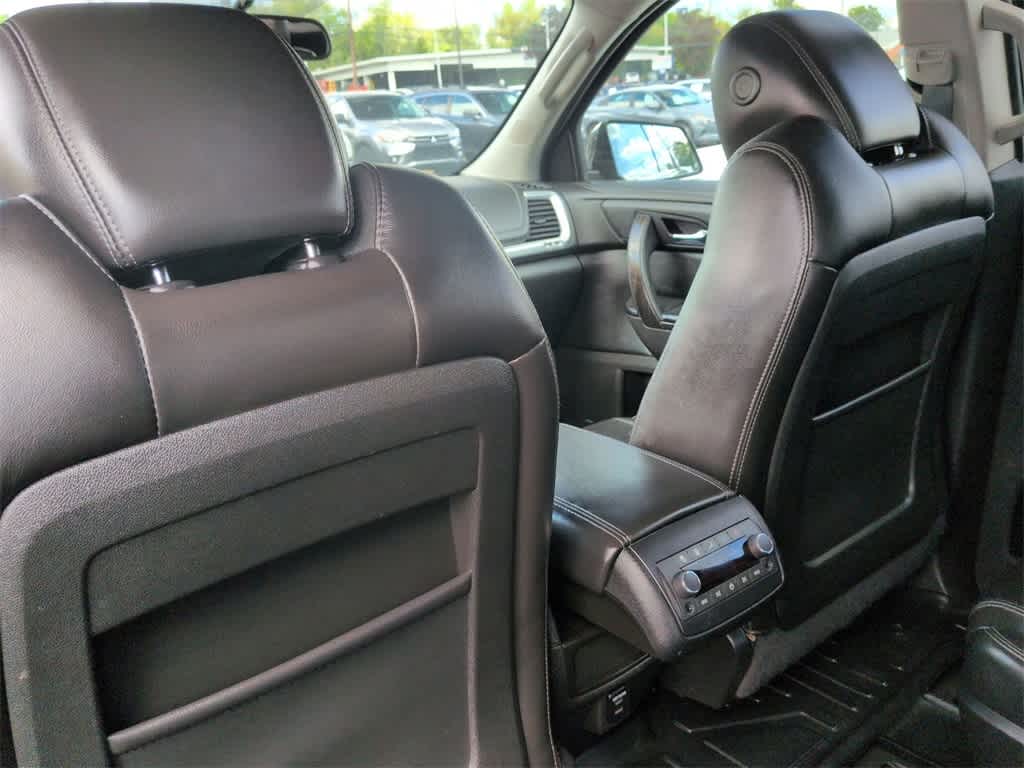 Thumbnail: 2014 GMC Acadia - 19
