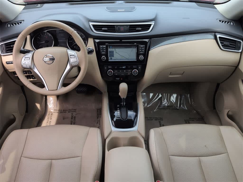 Thumbnail: 2015 Nissan Rogue - 16