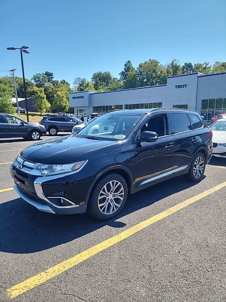 2016 Mitsubishi Outlander SEL -
                  Troy, NY