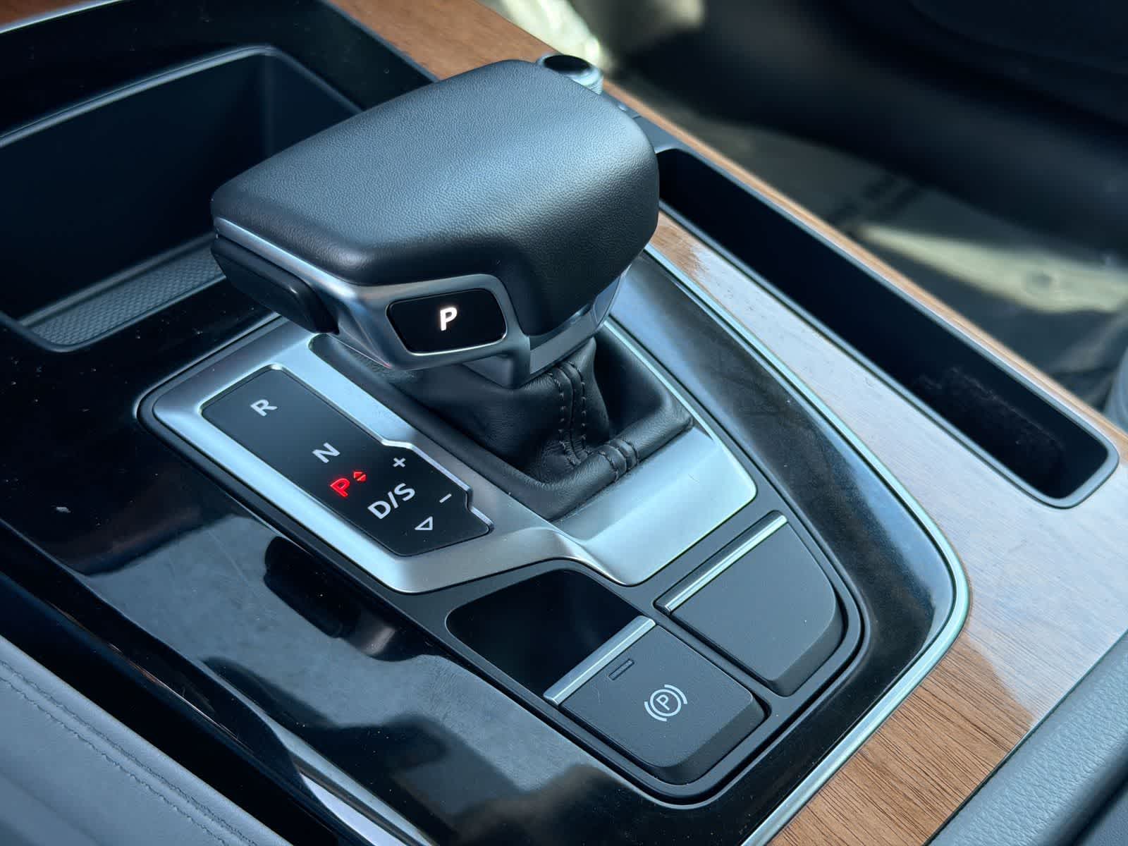 Thumbnail: 2022 Audi Q5 - 34