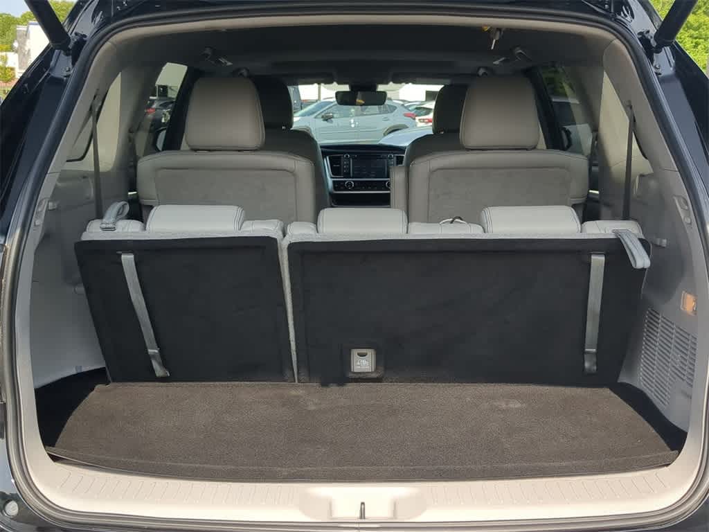 Thumbnail: 2017 Toyota Highlander - 36
