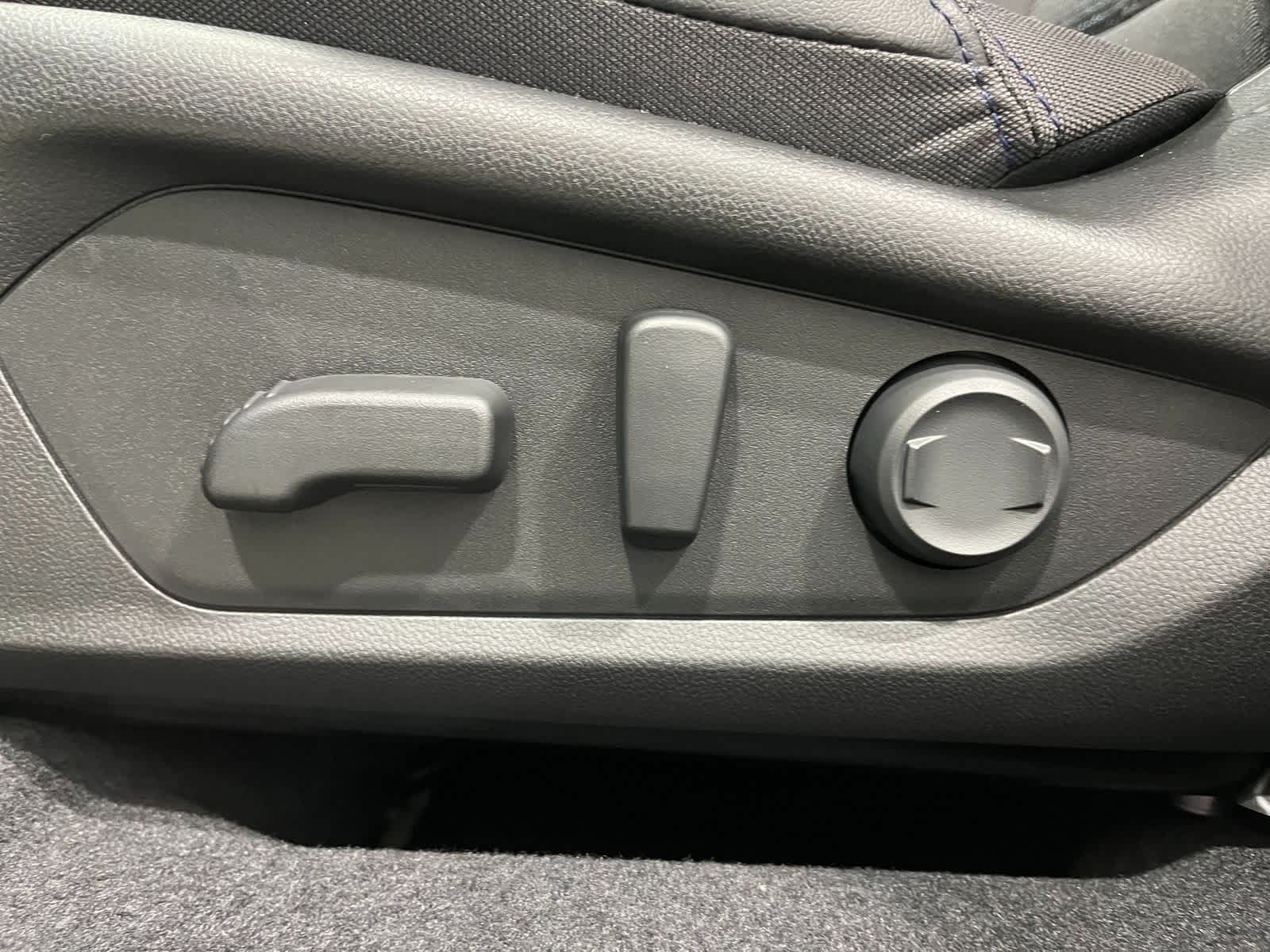 Thumbnail: 2025 Subaru Forester - 13