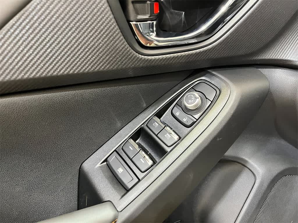 2025 Subaru Crosstrek Limited 14