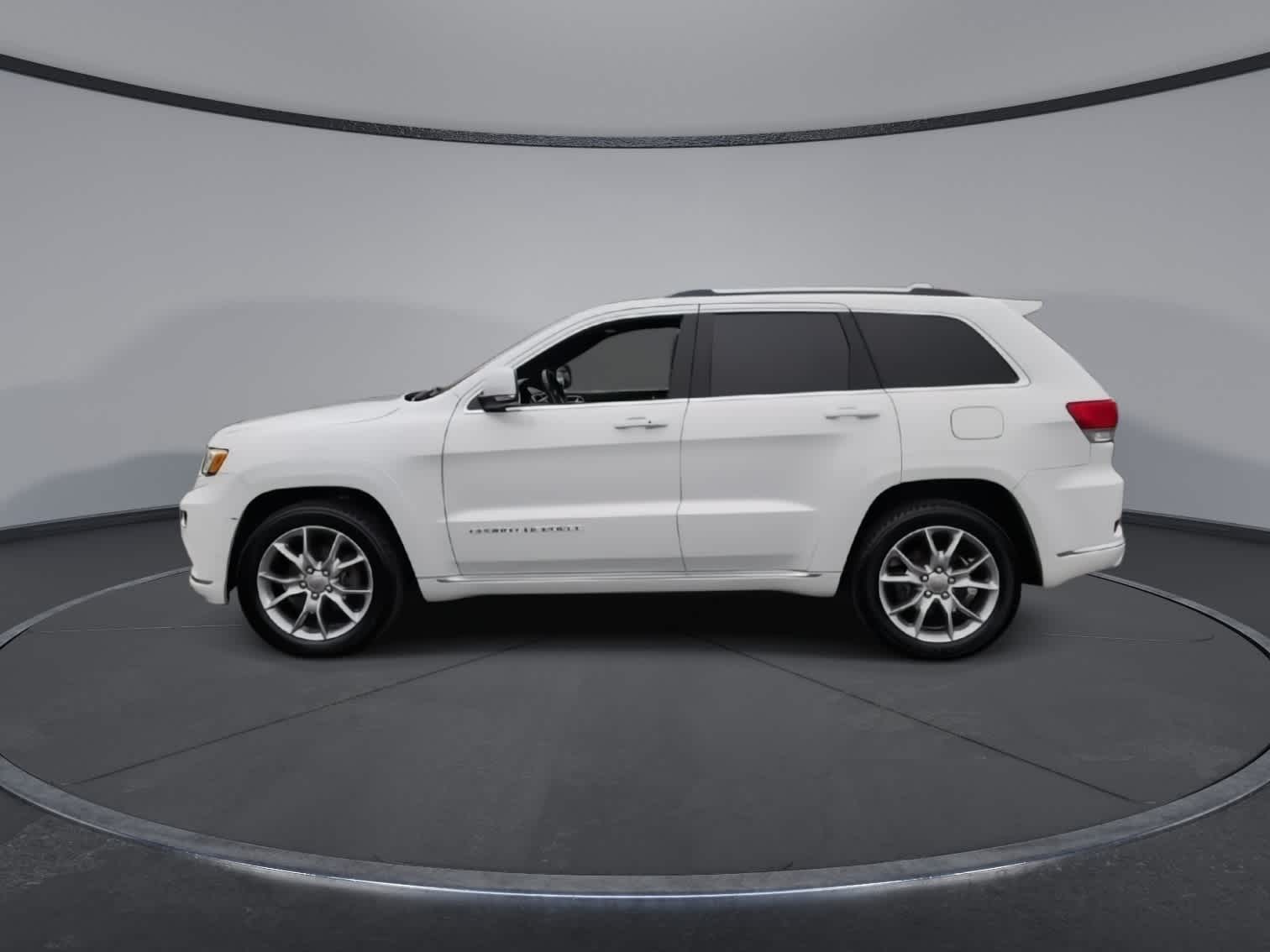 Thumbnail: 2016 Jeep Grand Cherokee - 5