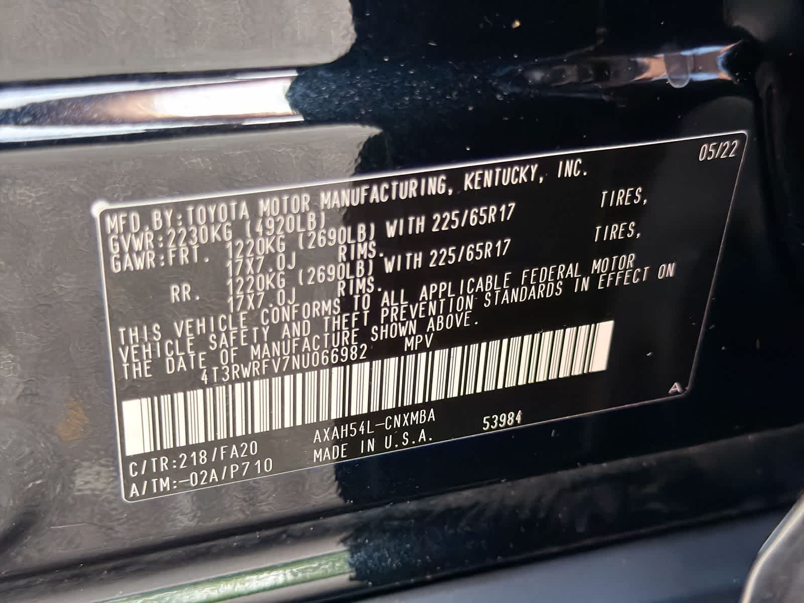 Thumbnail: 2022 Toyota RAV4 - 36