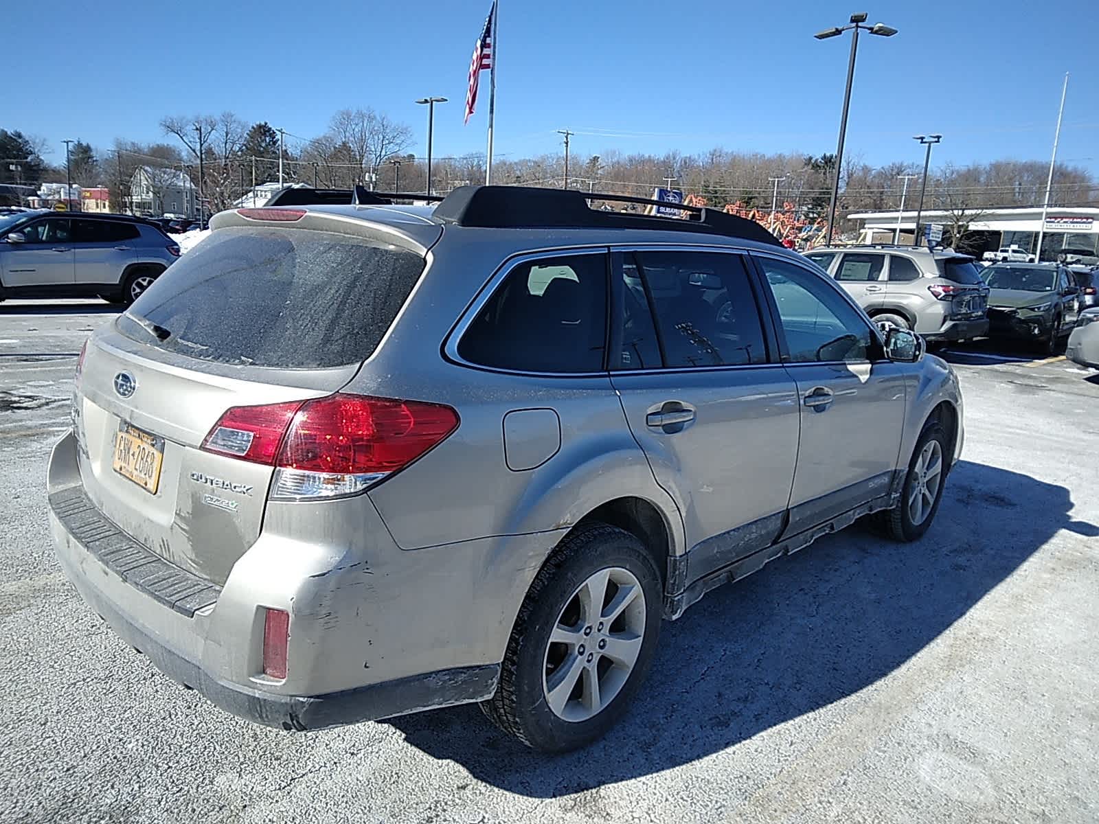 Thumbnail: 2014 Subaru Outback - 4