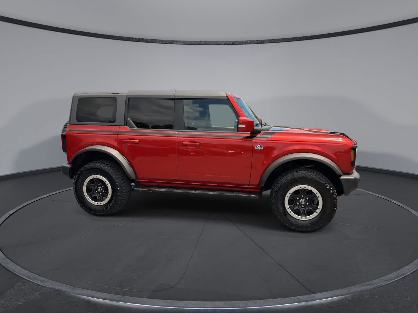 Thumbnail: 2022 Ford Bronco - 9