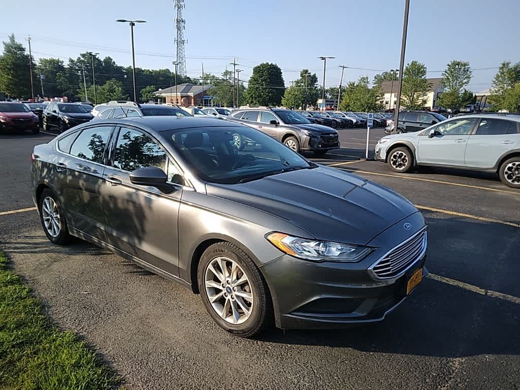 Thumbnail: 2017 Ford Fusion - 1
