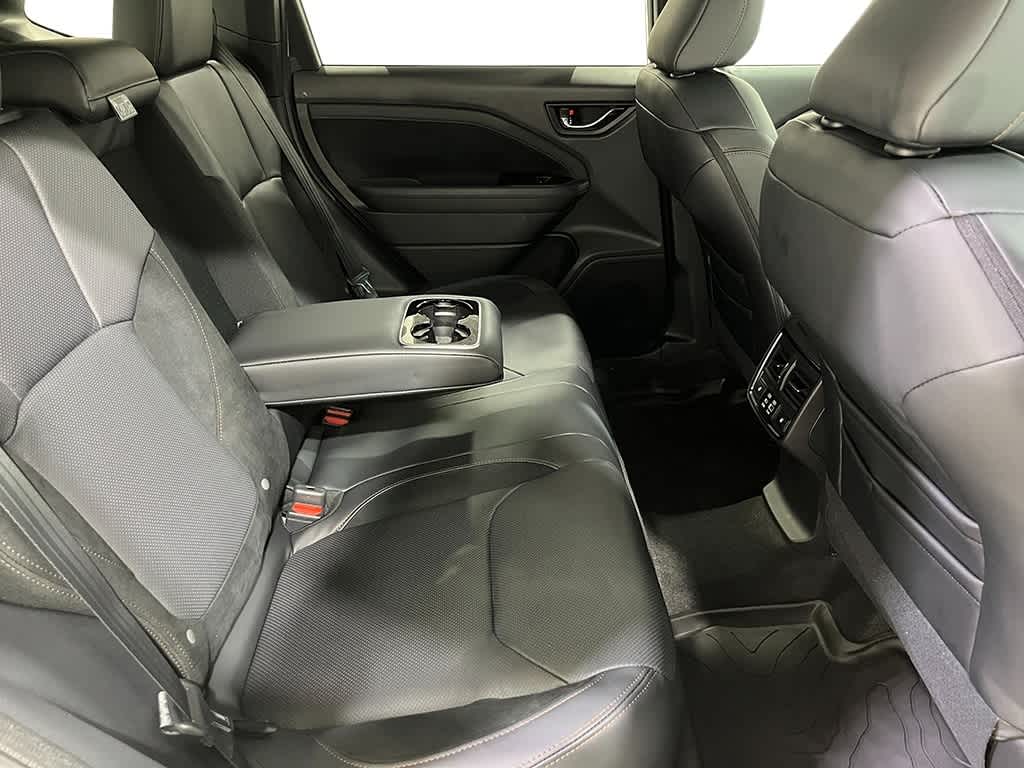 Thumbnail: 2026 Subaru Forester - 26