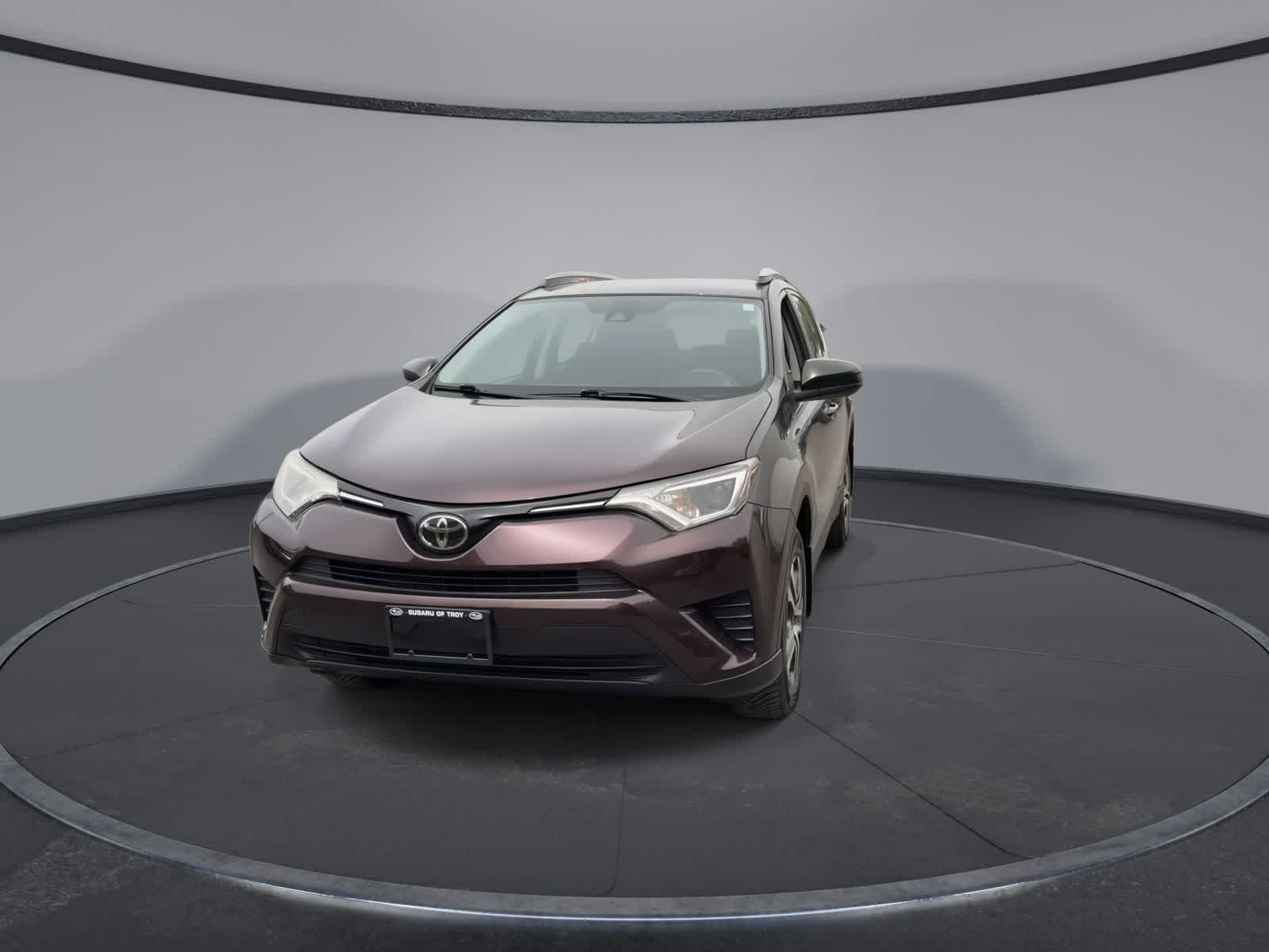 Thumbnail: 2017 Toyota RAV4 - 3