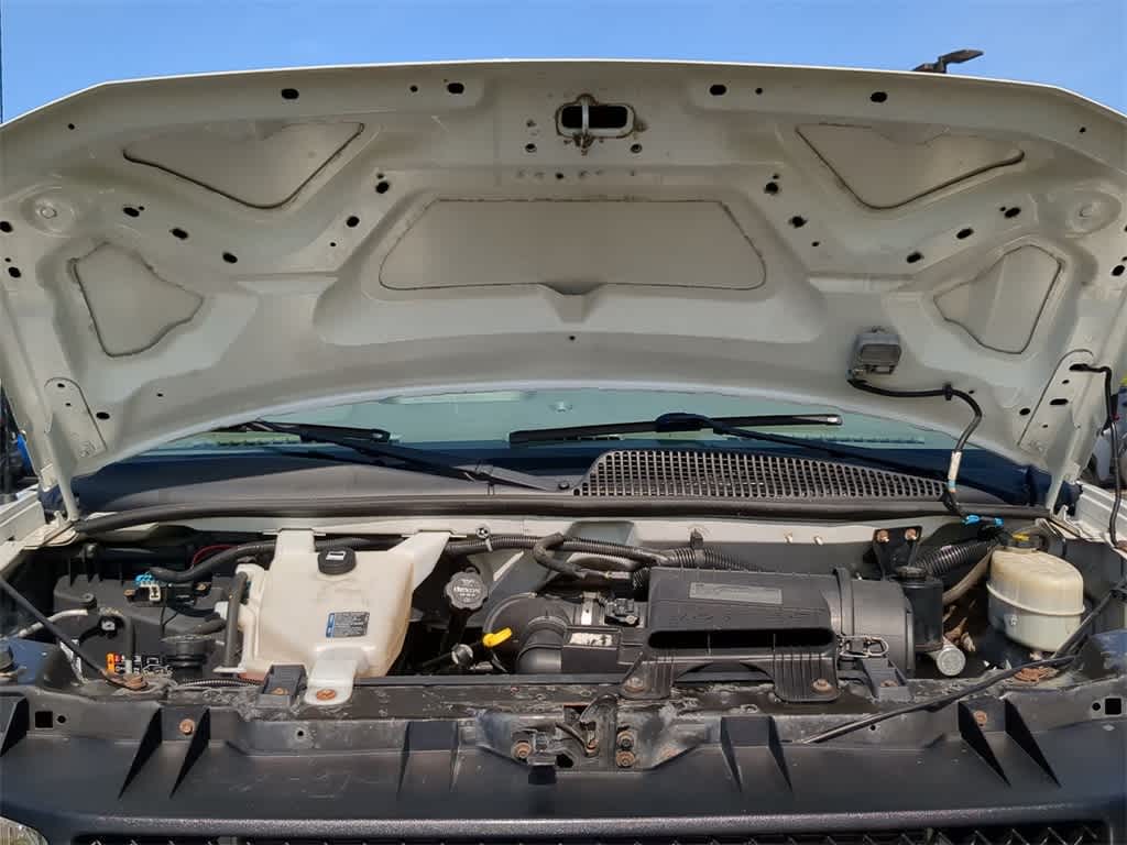 Thumbnail: 2016 Chevrolet Express - 15