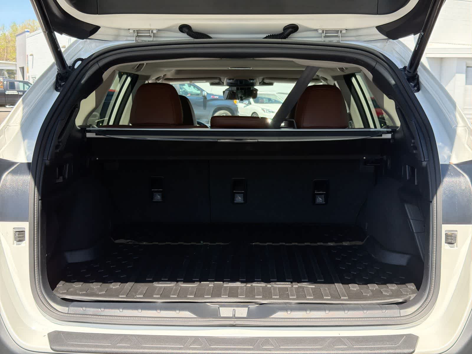 Thumbnail: 2023 Subaru Outback - 36