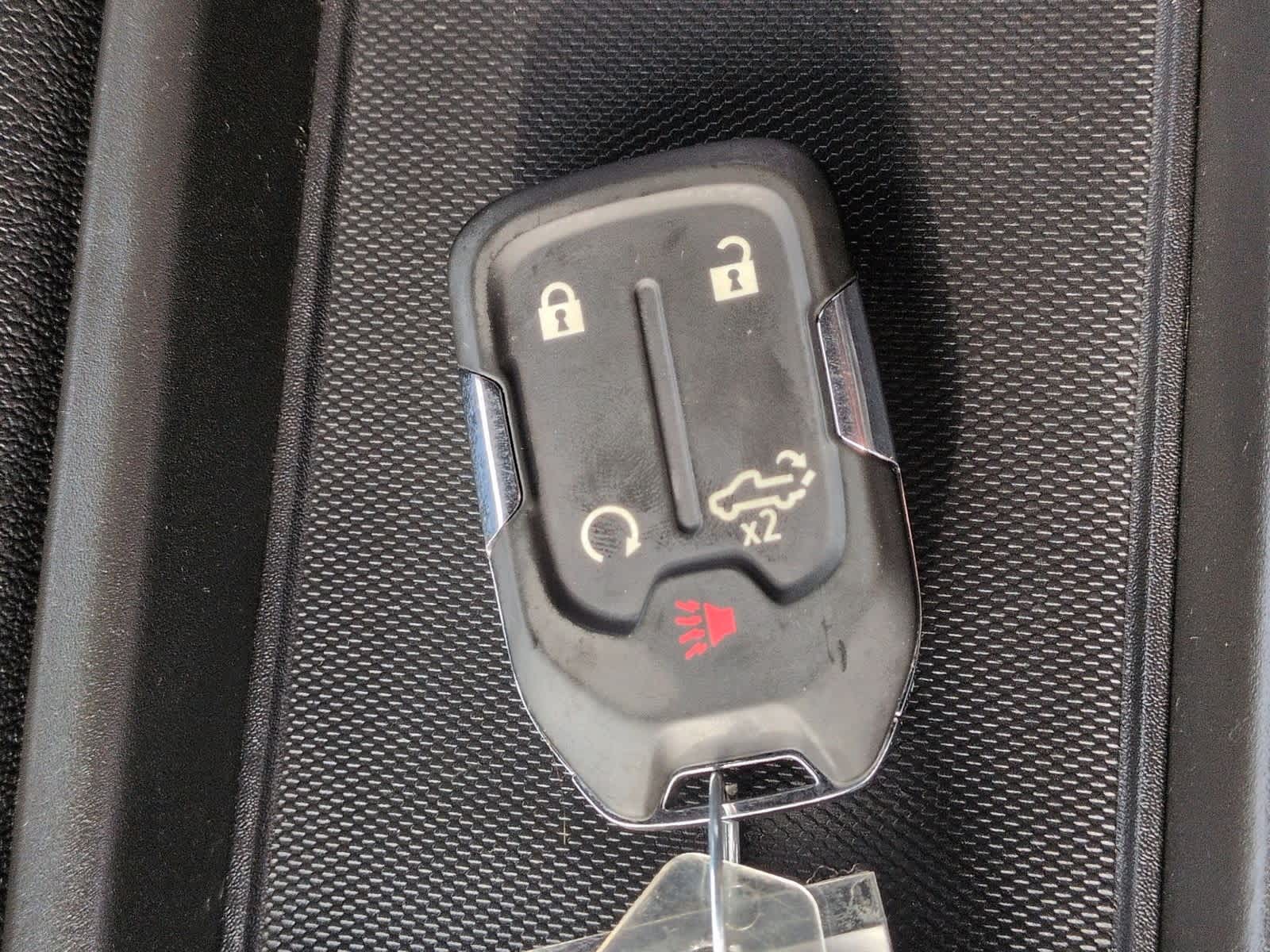 Thumbnail: 2019 Chevrolet Silverado 1500 - 35