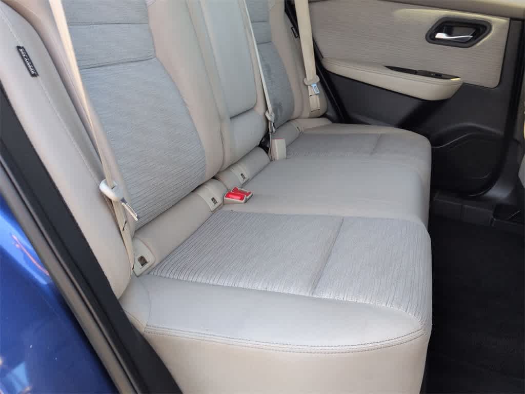 Thumbnail: 2021 Nissan Rogue - 21