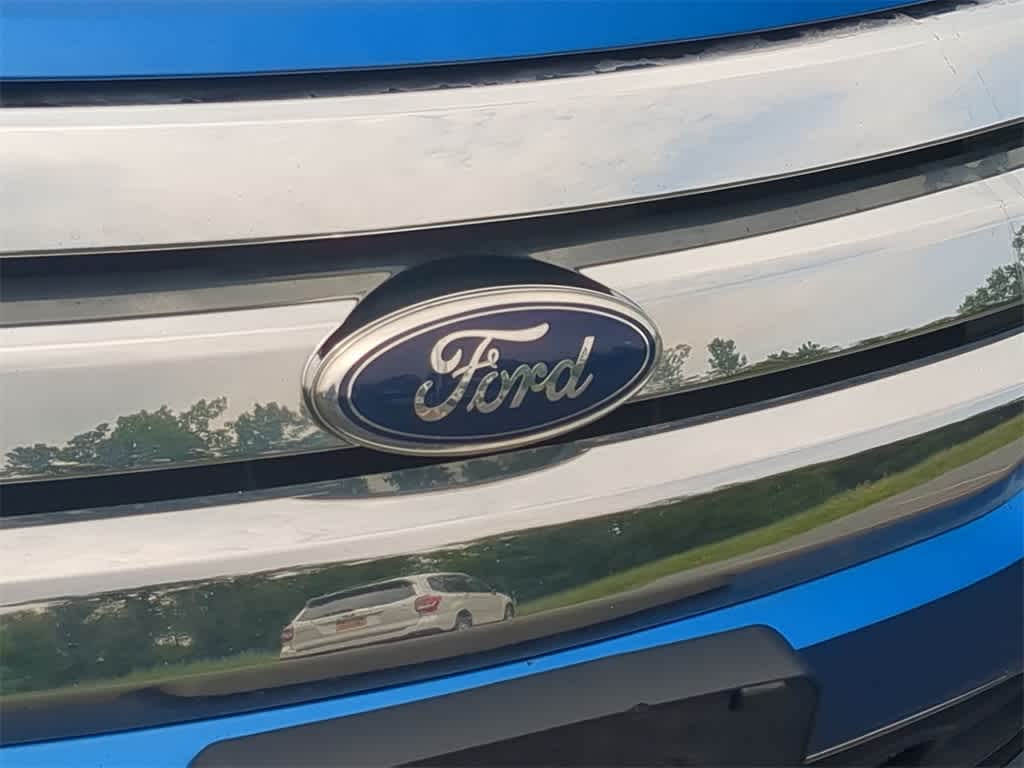 2012 Ford Fusion SE 12