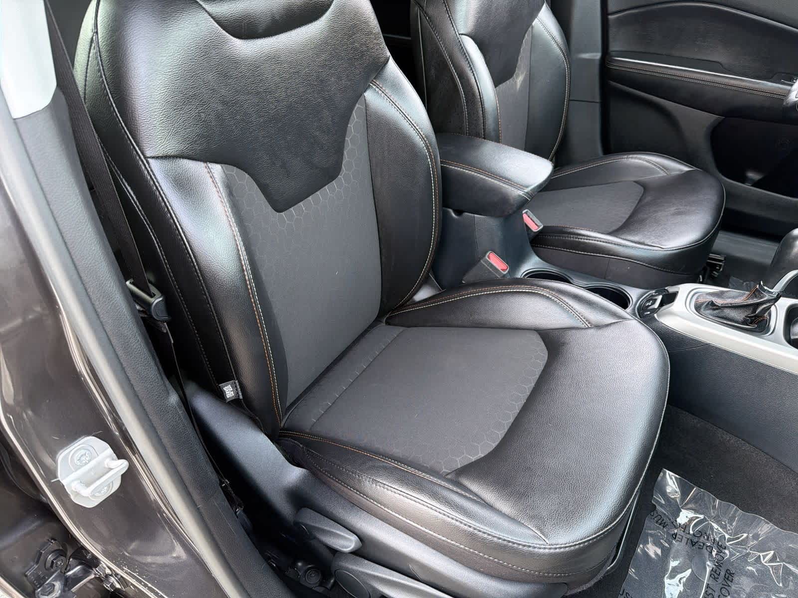 Thumbnail: 2020 Jeep Compass - 22