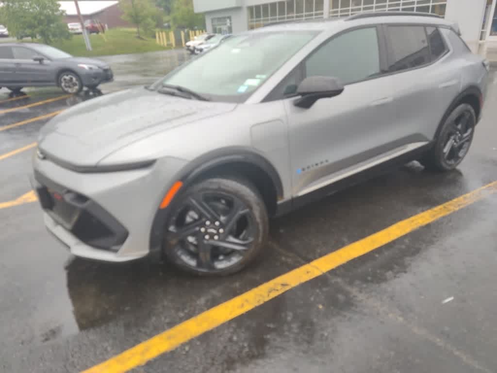 Thumbnail: 2025 Chevrolet Equinox - 2