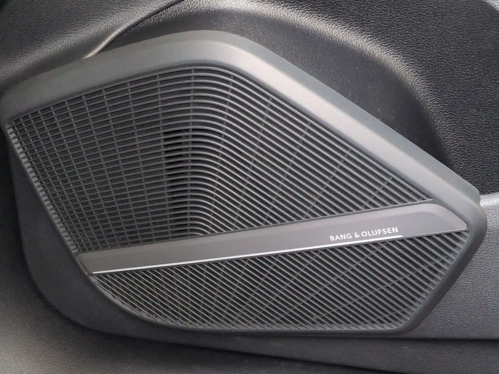 Thumbnail: 2020 Audi Q5 - 33