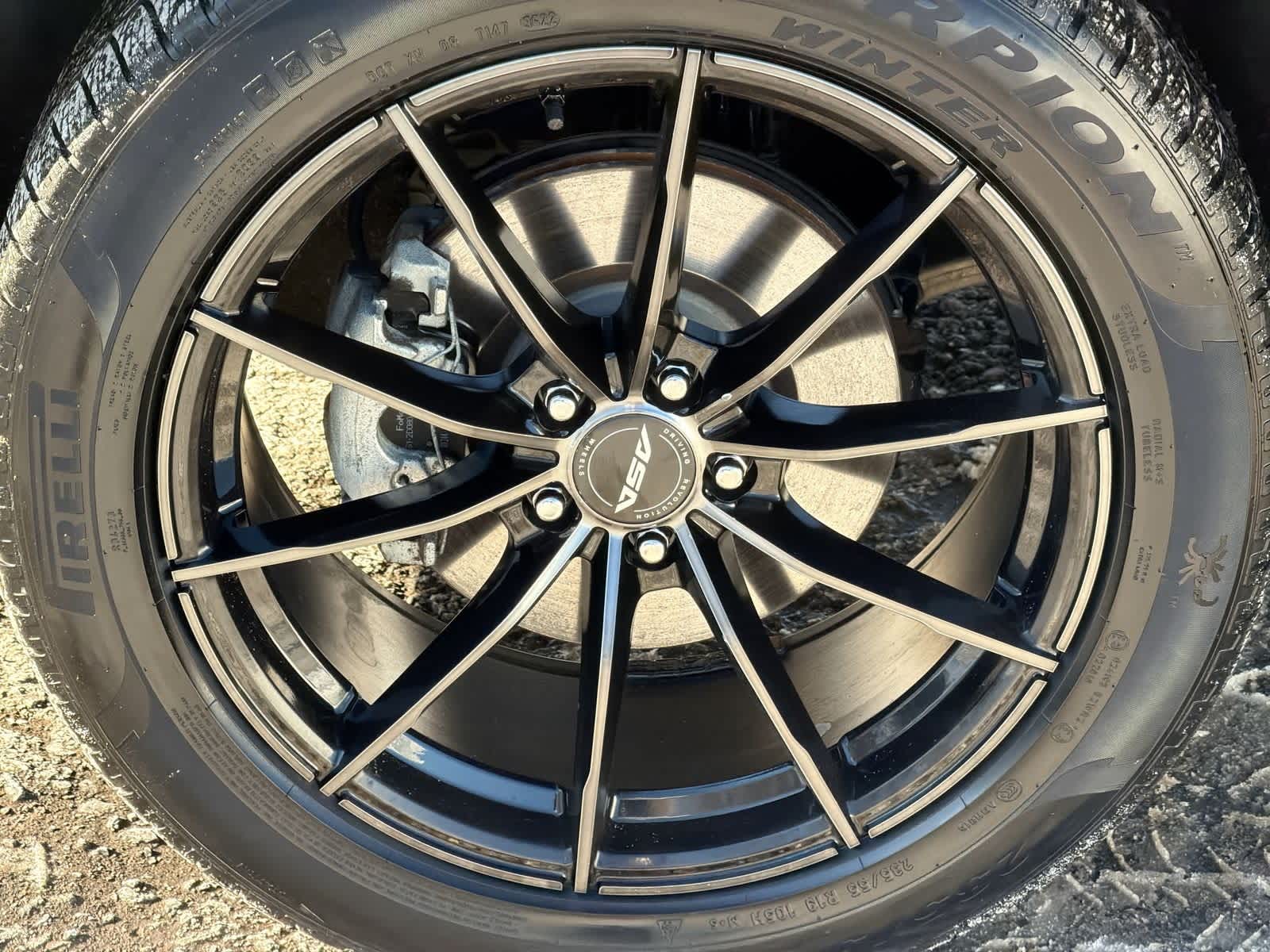 Thumbnail: 2023 Lincoln Corsair - 14