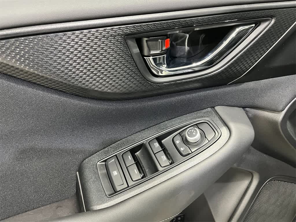 Thumbnail: 2025 Subaru Legacy - 14