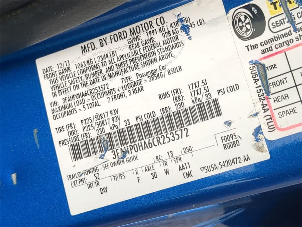 2012 Ford Fusion SE 35