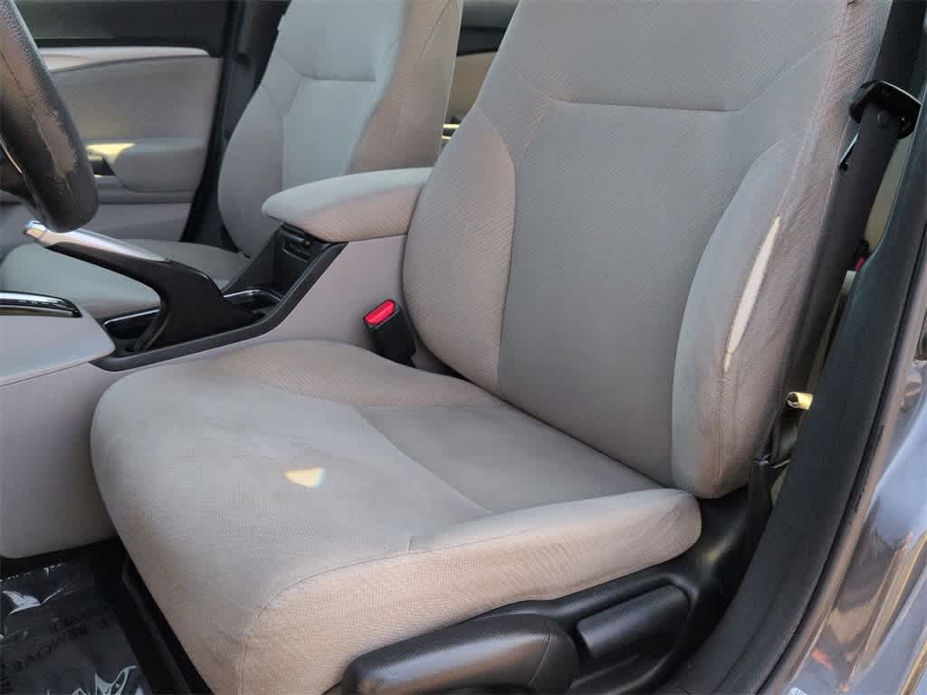Thumbnail: 2013 Honda Civic - 17