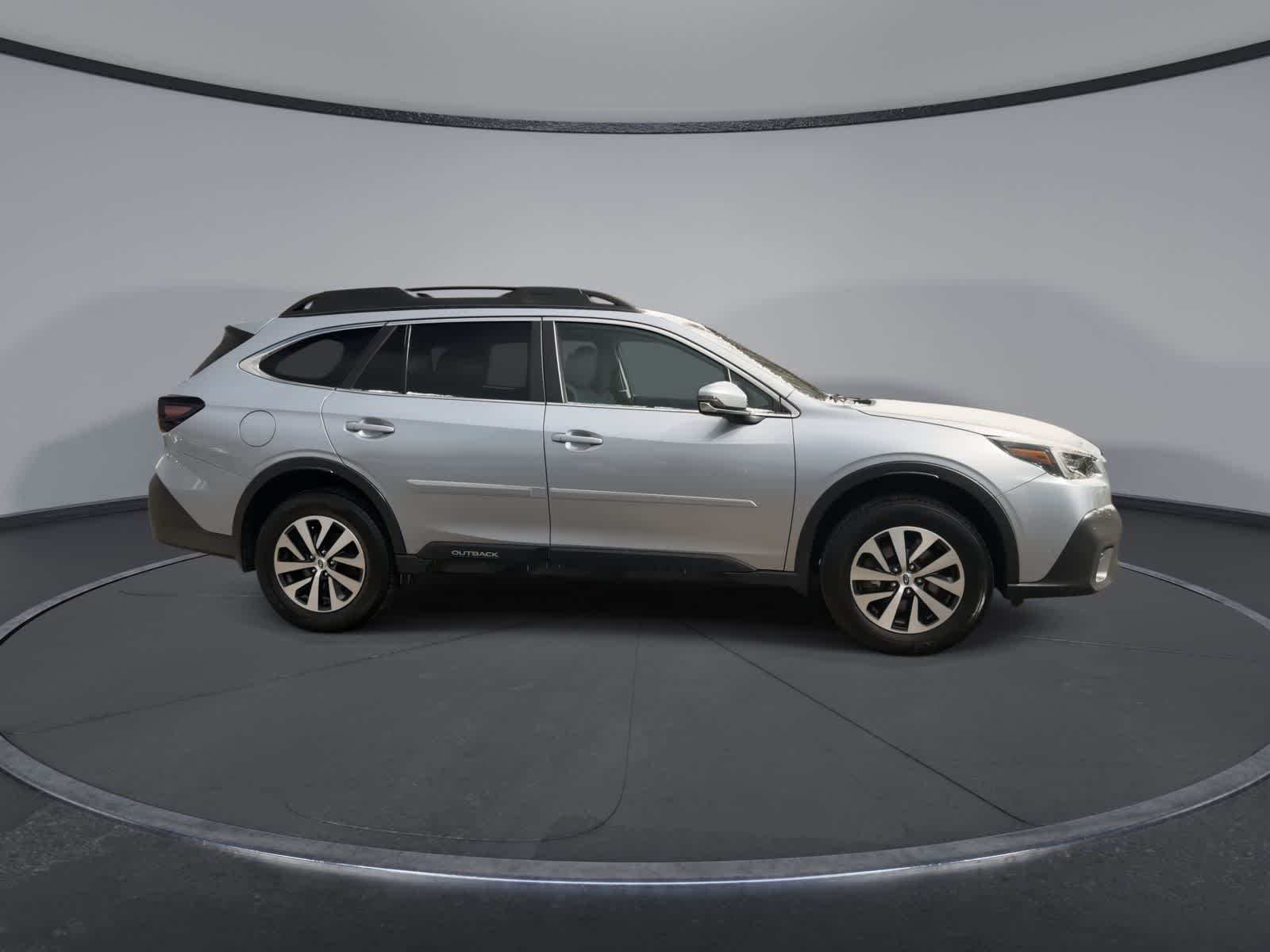 Thumbnail: 2020 Subaru Outback - 9