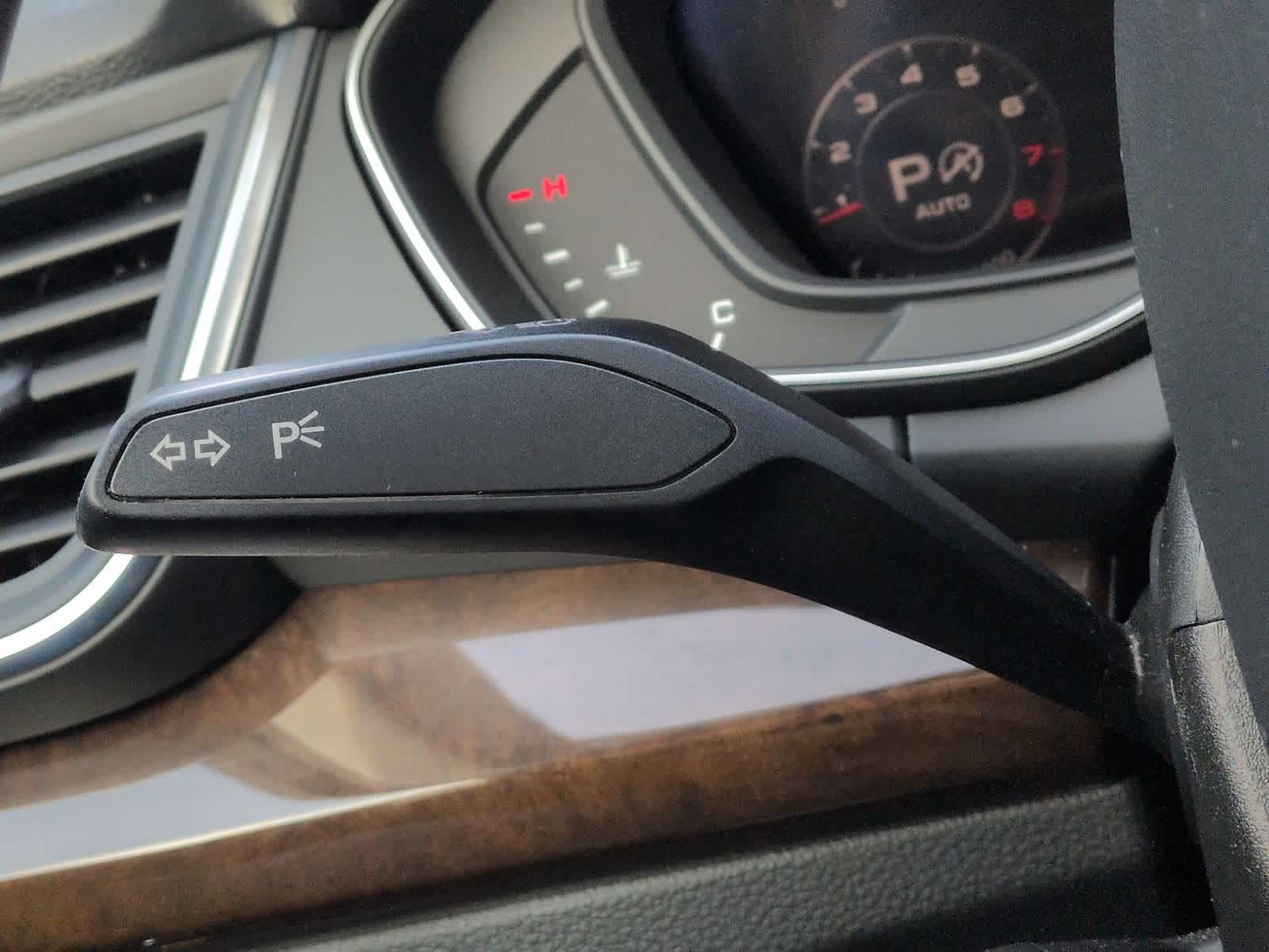 Thumbnail: 2020 Audi Q5 - 29