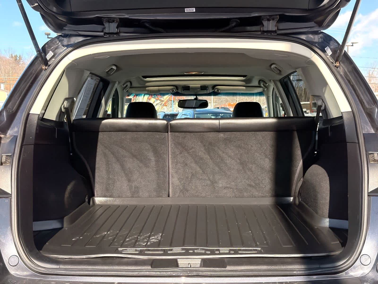 Thumbnail: 2011 Subaru Outback - 35