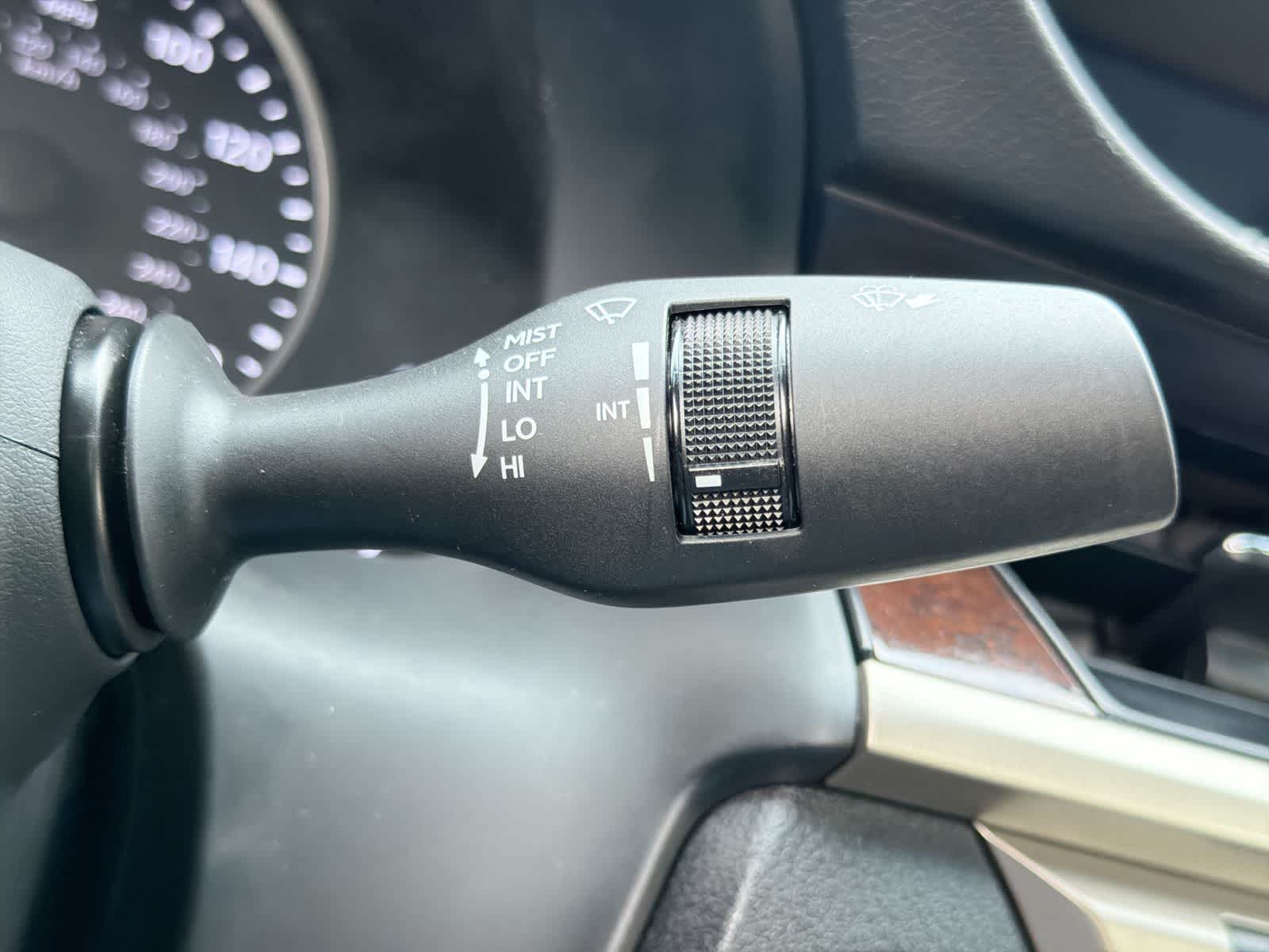 Thumbnail: 2015 Lexus ES - 27