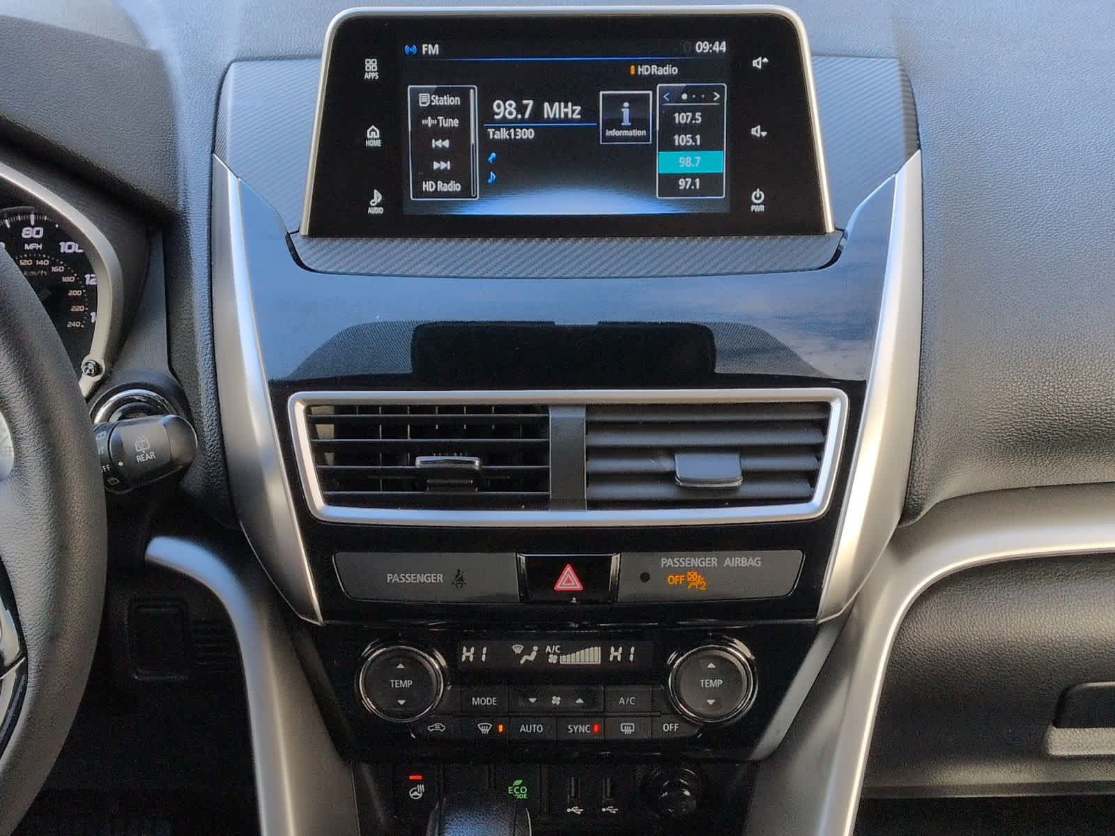 Thumbnail: 2019 Mitsubishi Eclipse Cross - 30