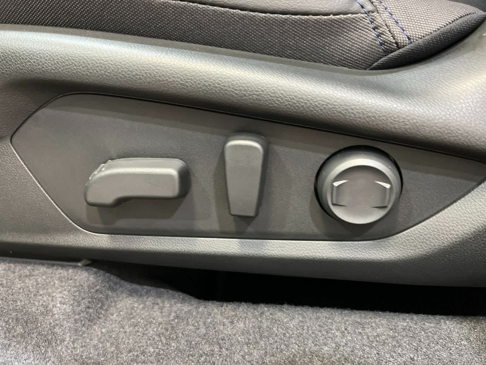 Thumbnail: 2025 Subaru Forester - 12