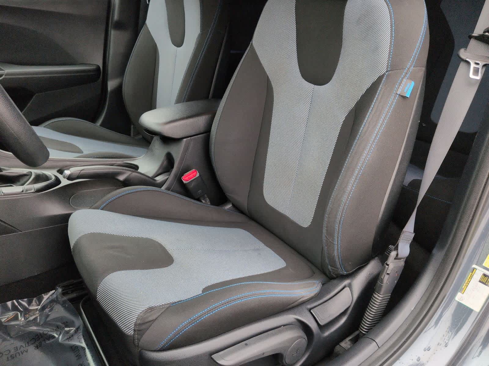 Thumbnail: 2019 Hyundai Veloster - 17