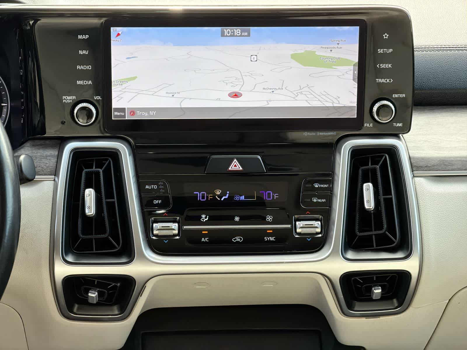 Thumbnail: 2022 Kia Sorento - 29