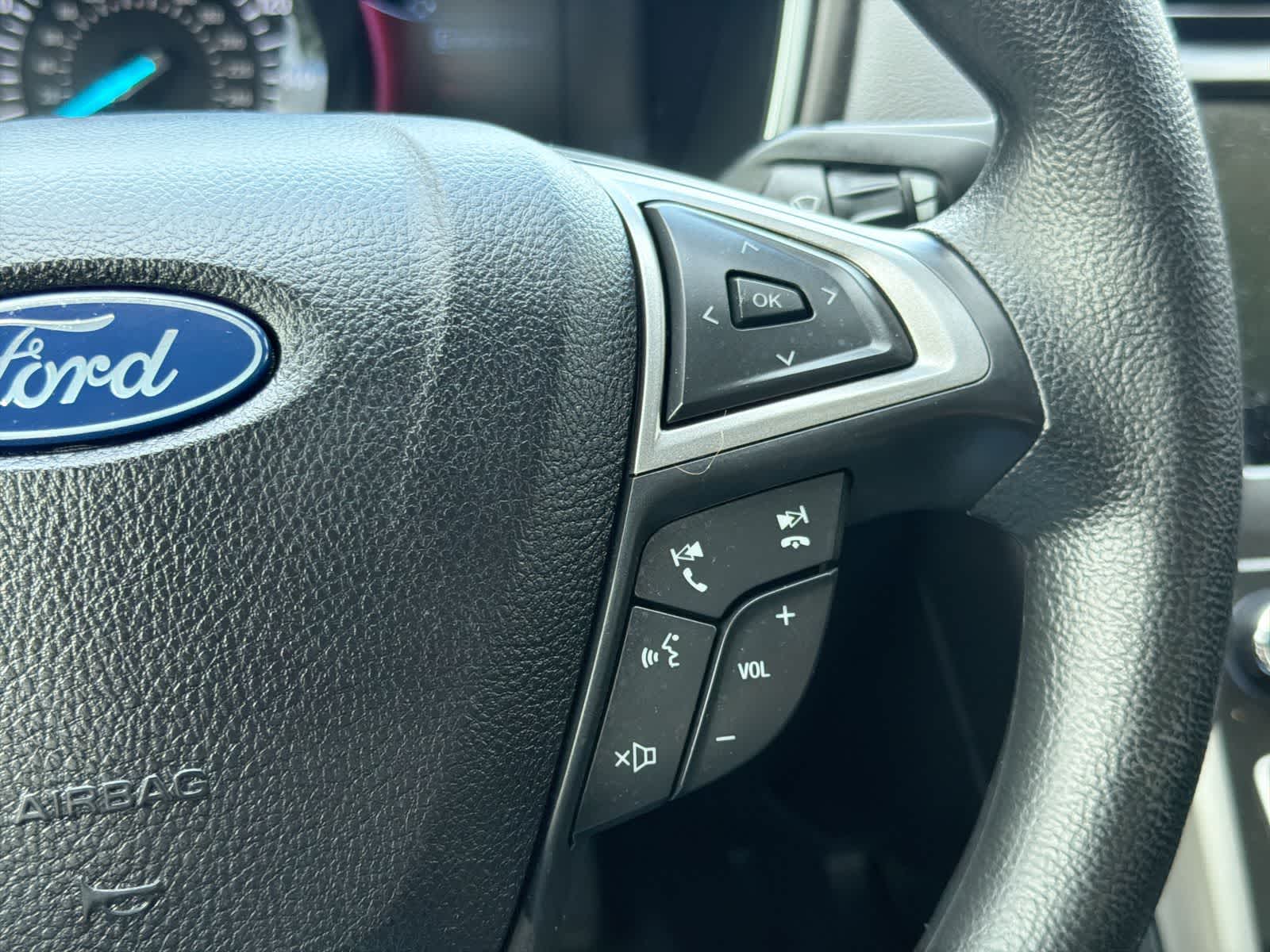 Thumbnail: 2020 Ford Fusion - 25