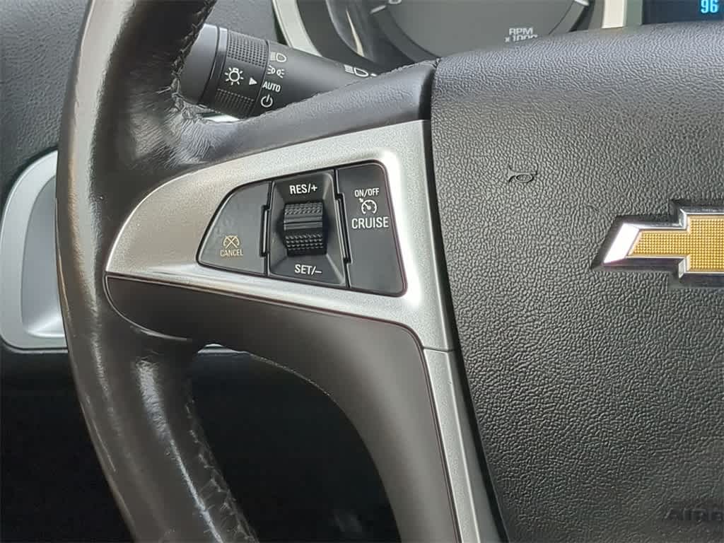 2013 Chevrolet Equinox LT 24
