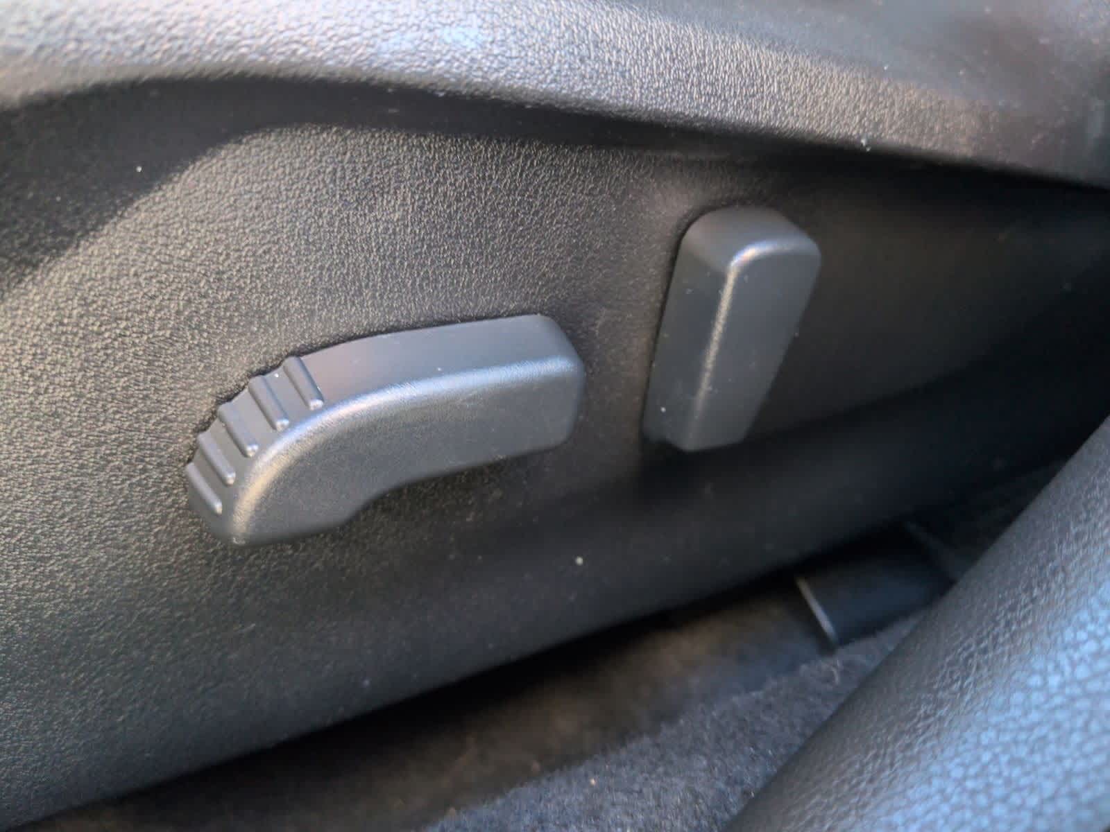 Thumbnail: 2023 Subaru Crosstrek - 18