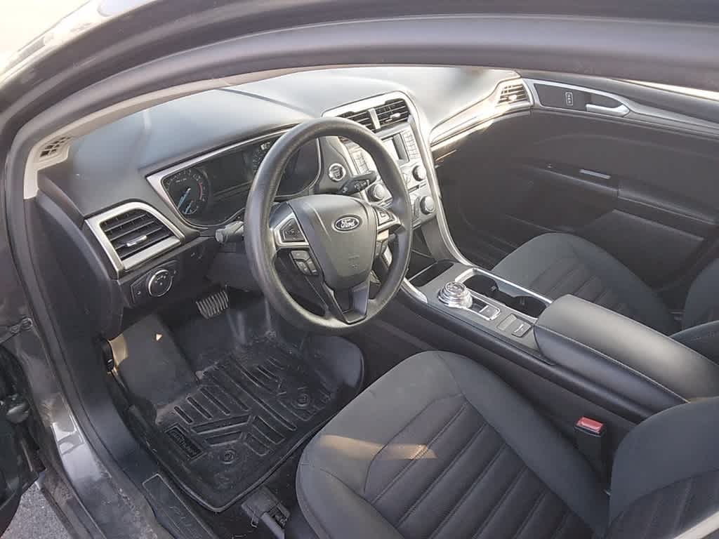 Thumbnail: 2017 Ford Fusion - 2